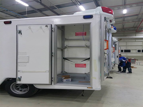 HLM - HLM INTERNATIONAL - SANDWICH PANEL - GRP PANEL - FRP PANEL - HLM INTERNATIONAL - COMMERCIAL VEHICLES - INSULATION - PET PANELS - XPS PANELS - ARMACELL - FIBROSAN - BOX BODİES - DHOLLANDİA - POLYESTER PANEL - GRP SHEETS - WALL CLADDING - panneaux composites - Glas faser verstärkte Platten